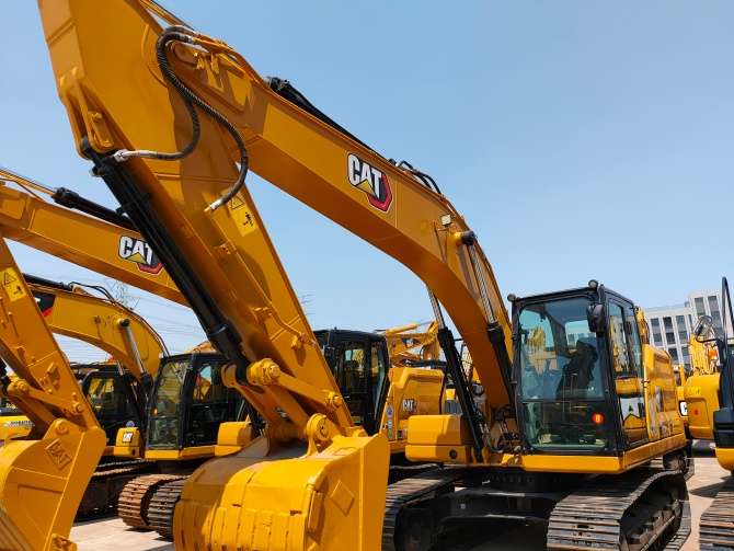 Caterpillar 320GC For Sale in China 2022 model excavator made in Japan