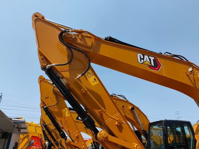 Caterpillar 320GC For Sale in China 2022 model excavator made in Japan