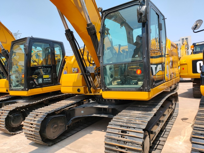 Caterpillar 320GC For Sale in China 2022 model excavator made in Japan