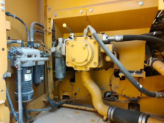 Caterpillar 320GC For Sale in China 2022 model excavator made in Japan