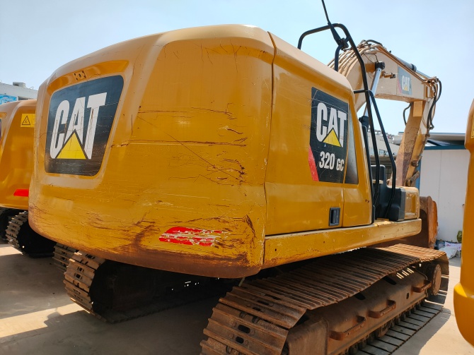 Caterpillar 320GC For Sale 2021 model original excavator made in Japan