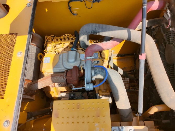 Caterpillar 320GC For Sale 2021 model original excavator made in Japan