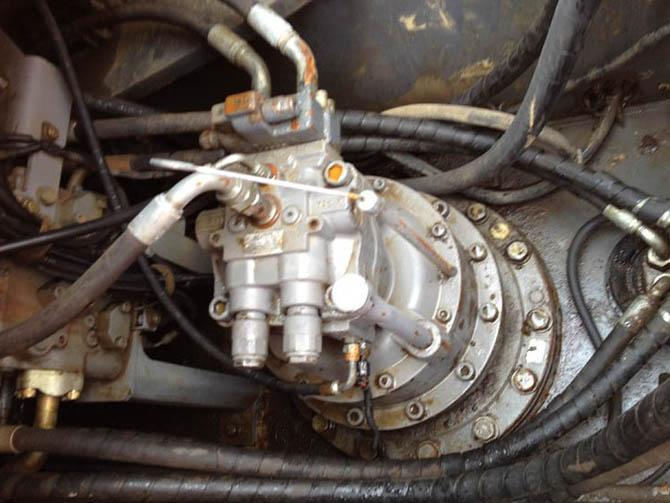 Hitachi ZX240-3 for sale 2012 model made in Japan