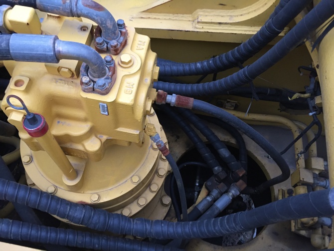 Komatsu PC450-7 excavator for sale, 2013, made in Japan