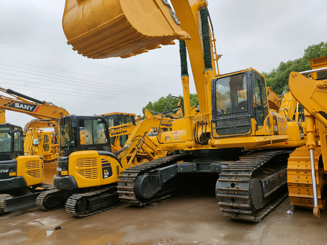 Komatsu PC450-8 for sale 2017 Japan made excavator