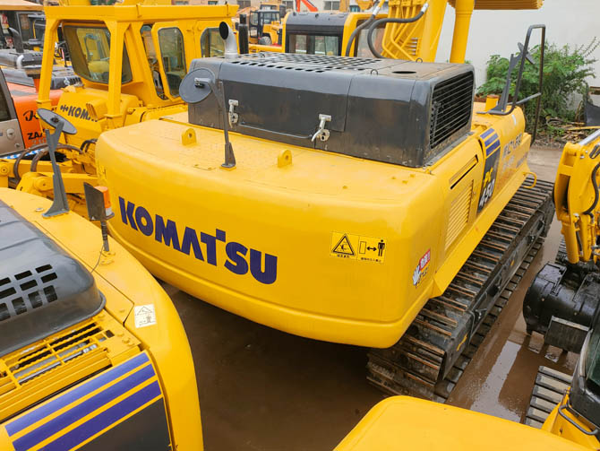 Komatsu PC450-8 for sale 2017 Japan made excavator