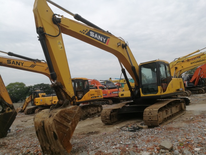 Sany SY215C-9 excavator for sale, 2018 model, low hours