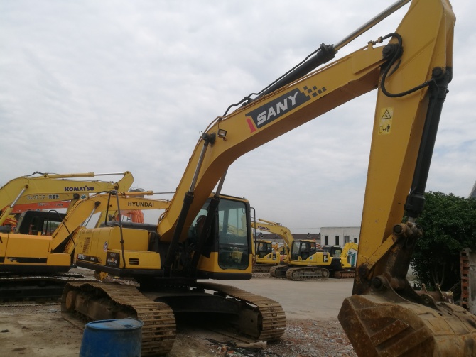 Sany SY215C-9 excavator for sale, 2018 model, low hours