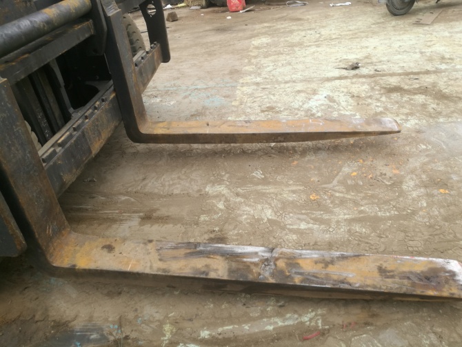 TCM FD150 15 ton forklift for sale in excellent working condition