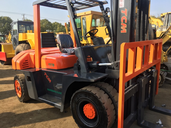 TCM FD70 7 ton forklift for sale made in Japan