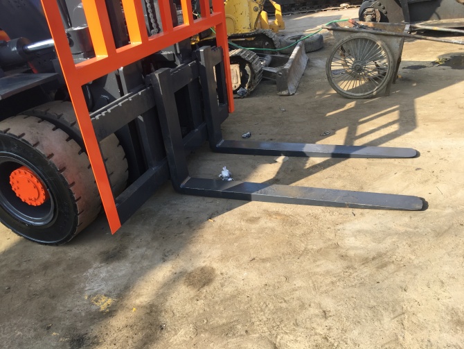 TCM FD70 7 ton forklift for sale made in Japan