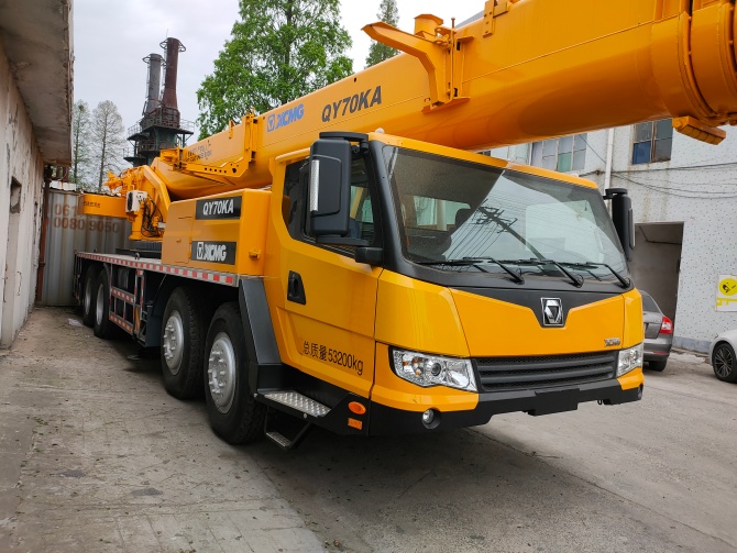 XCMG Crane QY70KA for Sale 70 Ton Truck Crane 2018 Model Made in China