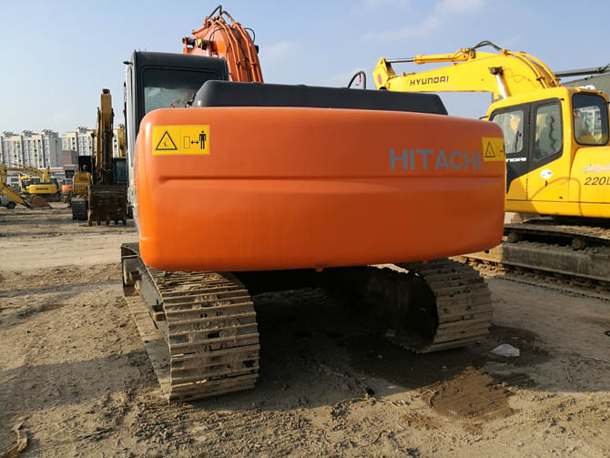 2013 Hitachi ZX200 excavator made in Japan