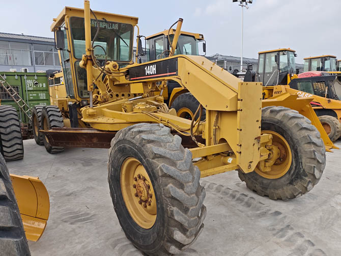 Original Cat 140H motor grader 2006 model low hours