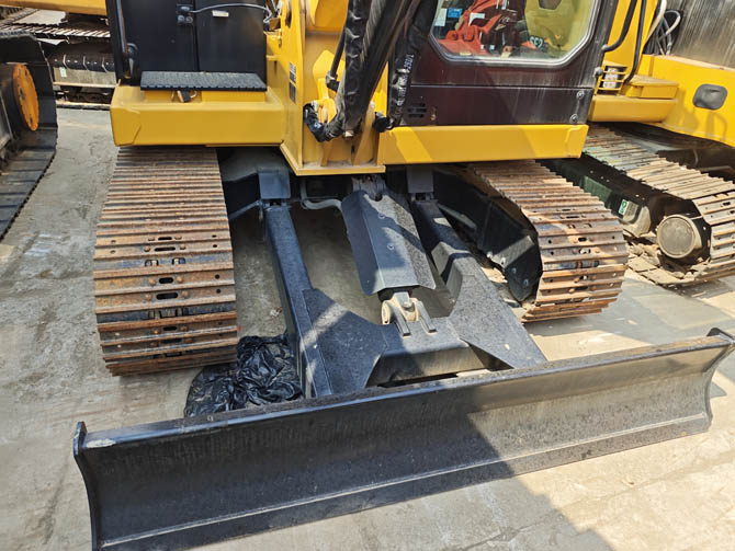 Cat 305.5 3-3