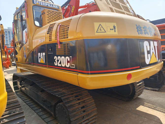Cat 320CL excavator 2006 model in China
