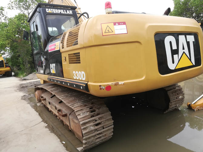 Cat 330D Excavator For Sale 2013 Japan model in excellent working condition