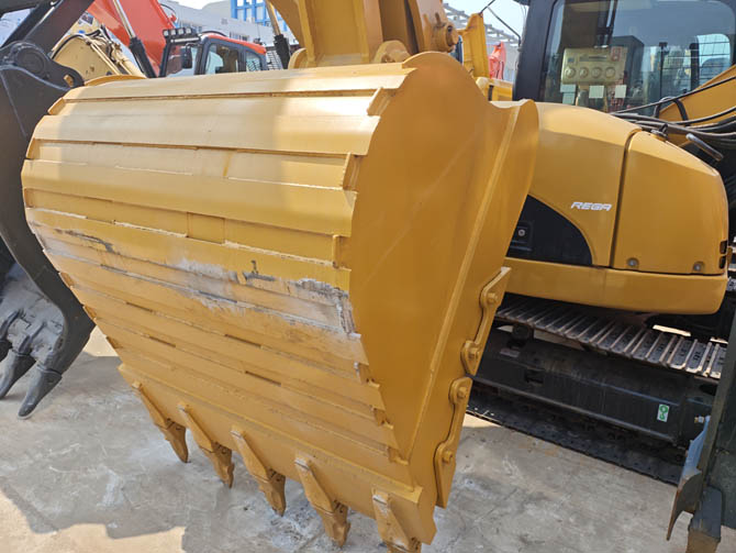 Cat 330GC excavator 2021 model low hours construction machine