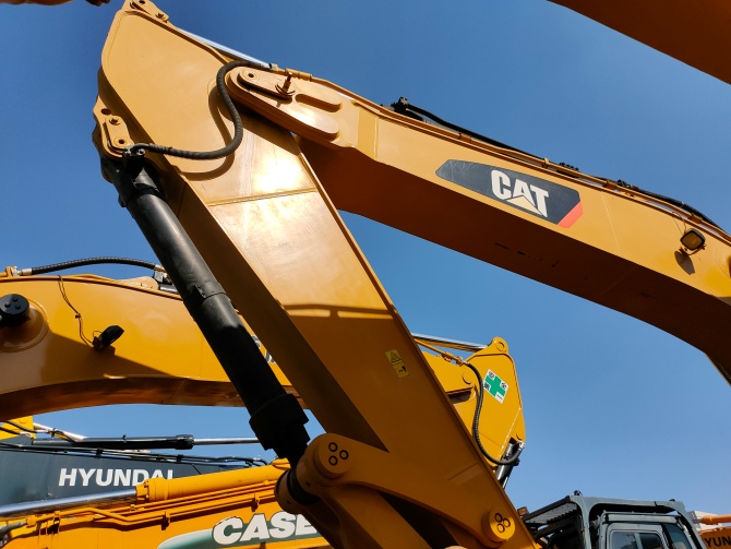 2011 Cat 345D excavator for sale in excellent working condition made in USA