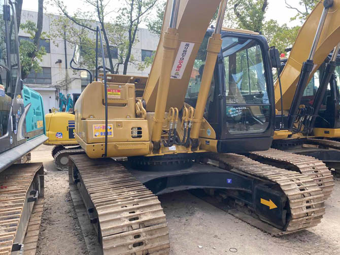 Caterpillar 320C excavator for sale in China 2007 model made in Japan with Cat 3066 engine
