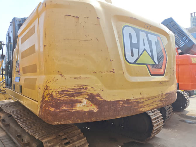 Original Caterpillar 330GC For Sale 2021 excavator with low hours in excellent working condition