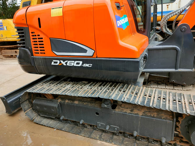 Doosan DX60-9C mini excavator 2020 model low hours