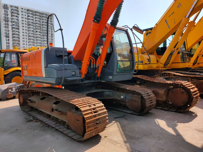 Hitachi ZX210H-3 for sale 2013 Japan original excavator with ISUZU engine