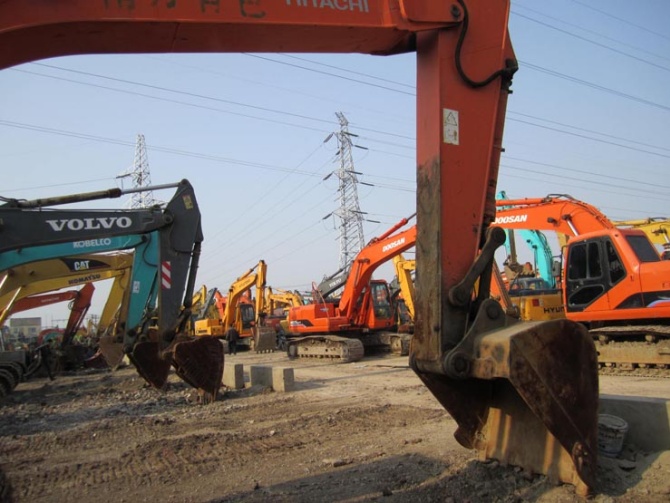 2011 Hitachi ZX330 excavator for sale made in Japan with ISUZU engine