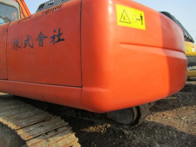 2011 Hitachi ZX330 excavator for sale made in Japan with ISUZU engine