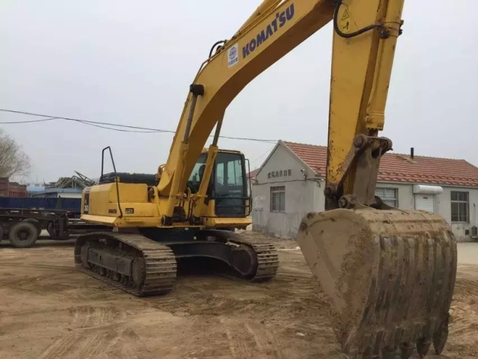 Komatsu PC360-7 For Sale 2013 Made in Japan 33 ton excavator