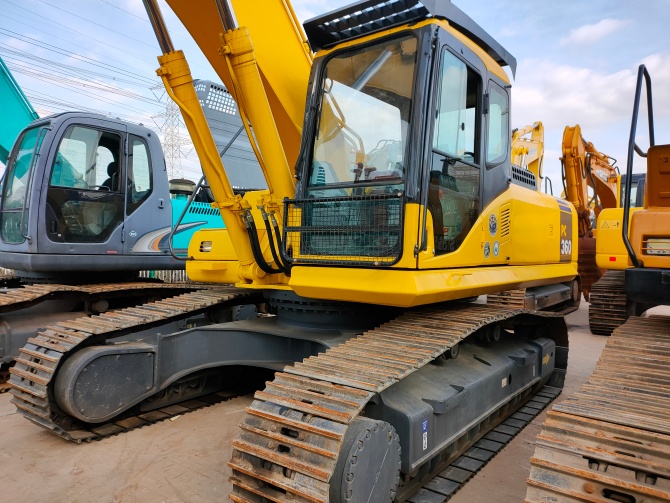 2013 Komatsu PC360-7 Excavator For Sale low hours made in Japan