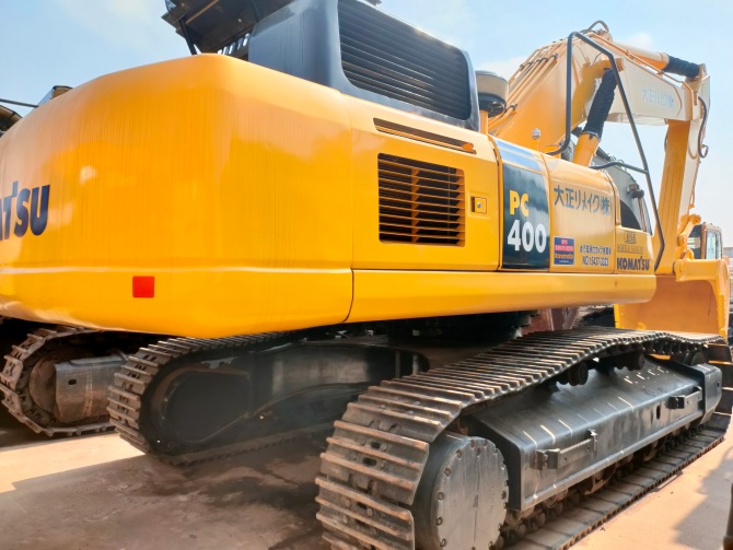 Komatsu PC400 For Sale low hours made in Japan excellent working condition $49,500