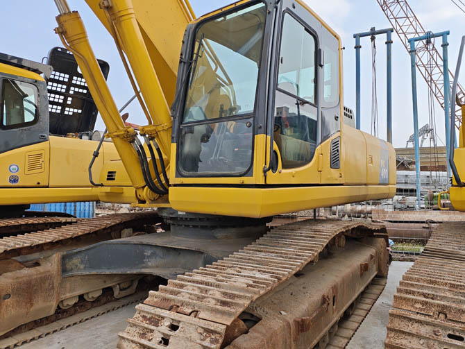 Komatsu PC400-8R For Sale 2018 Japan original 40 ton excavator price 53000 USD