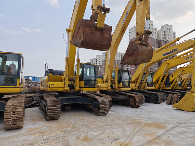 Komatsu PC400-8R excavator 2017 model heavy duty machine