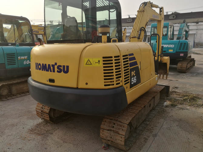 2017 Komatsu PC56 mini excavator made in Japan in excellent working condition