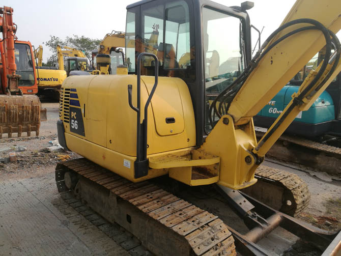 2017 Komatsu PC56 mini excavator made in Japan in excellent working condition
