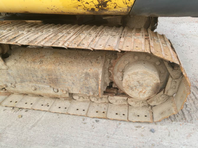 2017 Komatsu PC56 mini excavator made in Japan in excellent working condition