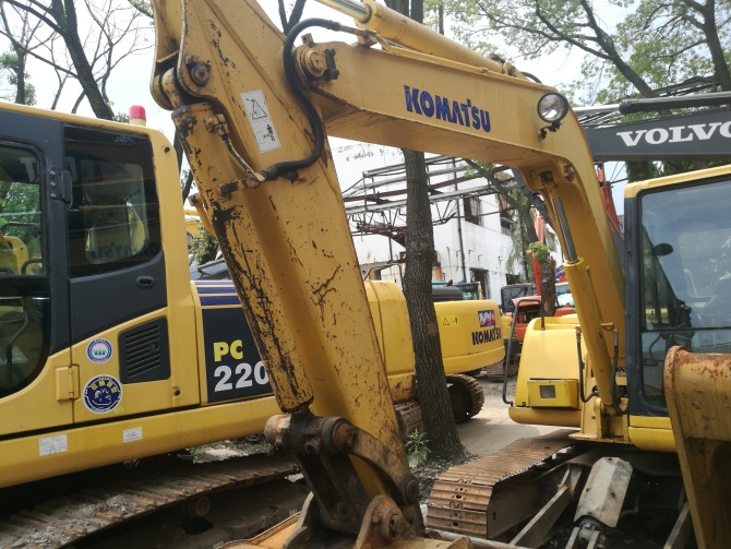 Komatsu PC60-7 for sale 2010 mini excavator made in Japan