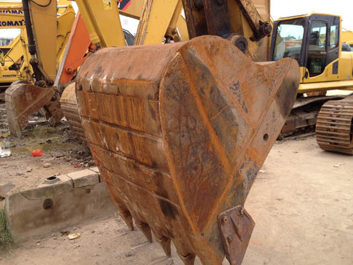 Original Cat 330C excavator for sale 2007 Caterpillar 330C made in USA with original paint in excellent working condition