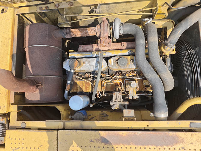 2006 Swamp Buggy 320C amphibious excavator made in Japan in original condition