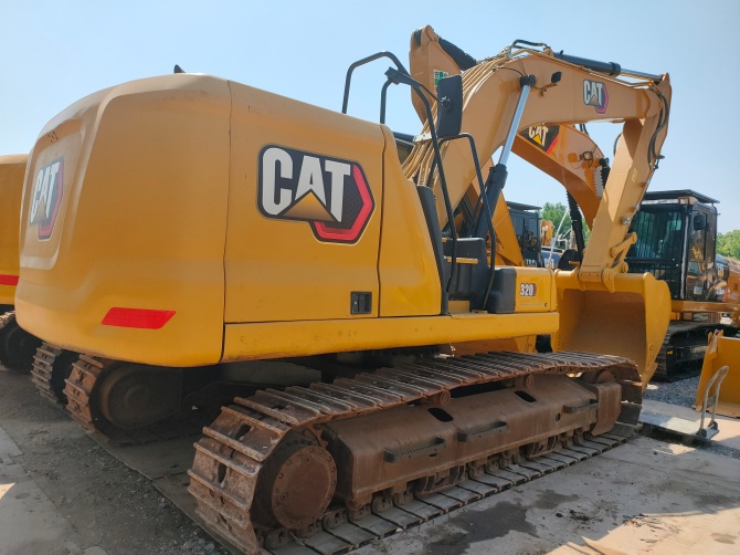 the best 20 ton excavator Caterpillar 320