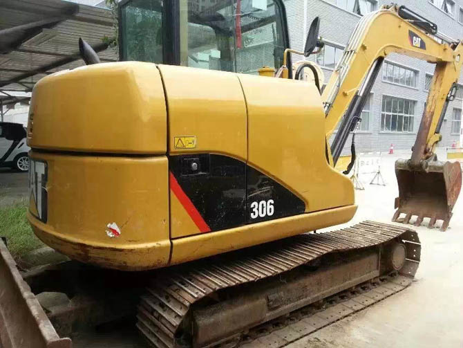 Cat 306 excavator for sale in China 2013 model Japan made