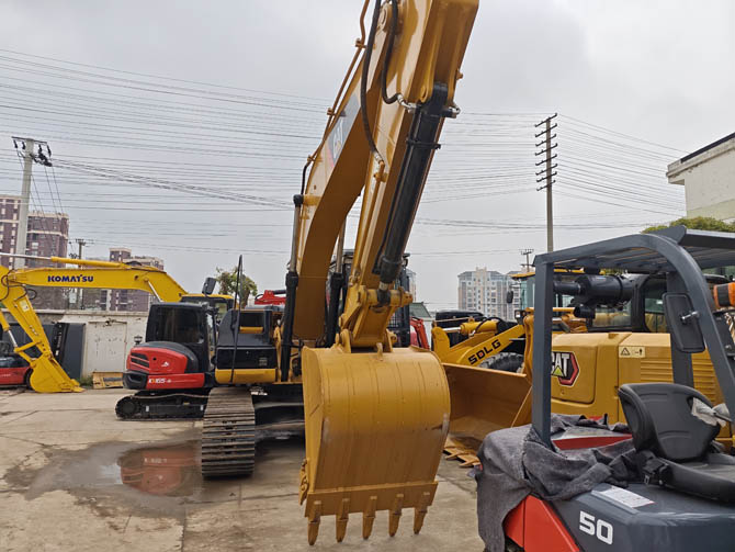 Cat 320D excavator 2014 model in China job ready condition