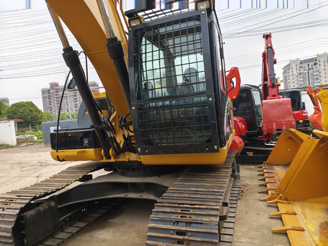 Cat 320D excavator 2014 model in China job ready condition
