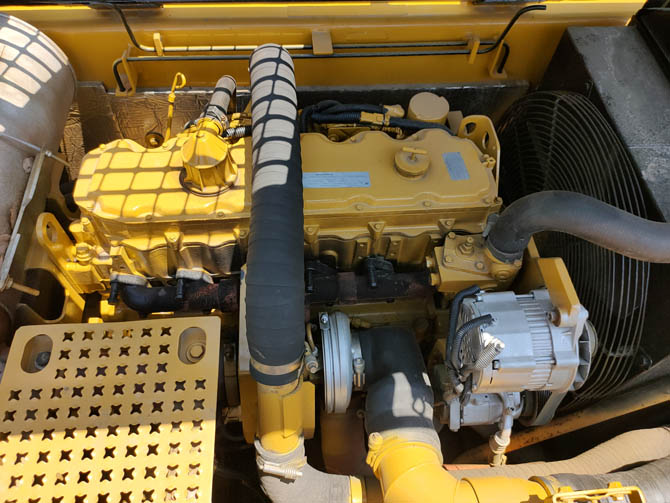 Caterpillar 325D2L excavator 2018 model in good working condition