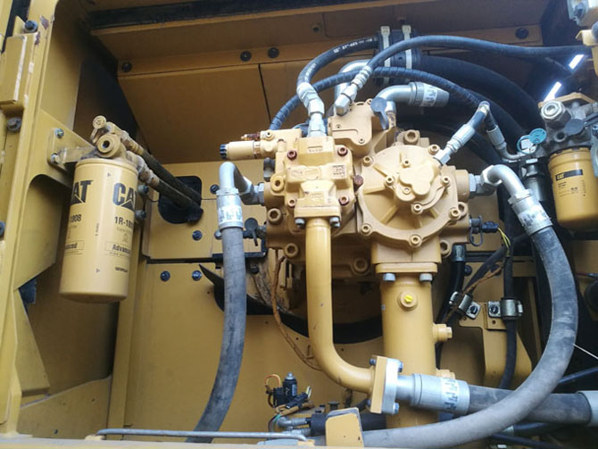 Cat 349D2 excavator 2018 model in China job ready condition