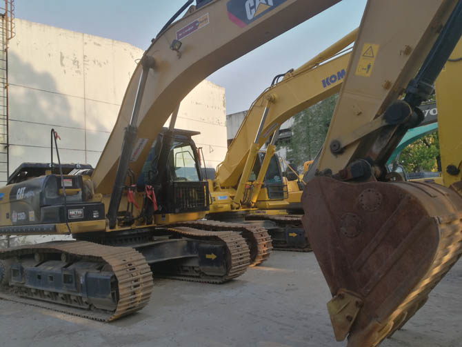 Caterpillar 336D2 excavator 2018 model in good working condition