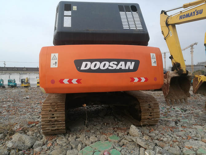 Doosan DH420LC-7 excavator 2014 model for sale Korea