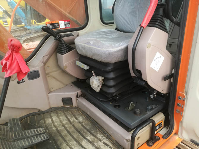 Doosan DH420LC-7 excavator 2014 model for sale Korea
