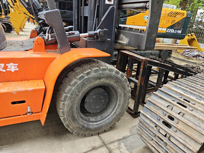 Heli CPCD100 10 ton forklift for sale 2020 model heavy duty machine